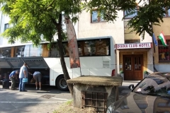 dz2001